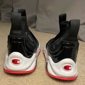 CHAMPION UNISEX LEGEND HIGHTOP SLIP ON SNEAKER